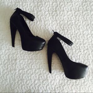 Black heels